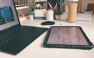 study with Jenny | 实时学习｜含外放轻音乐｜笔戳屏幕声（？）