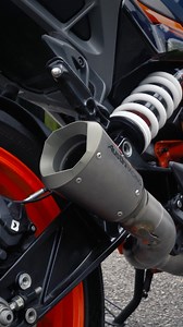 11K views · 140 reactions | V3 Mini-R compliant and race slip-on exhaust system for the 2024-2025 Duke 390 Also compatible with 2024-2025 Duke 250 & 125 models. #austinracing #austinracingexhaust #ktm #ktmduke #ktmduke390 #ktmduke250 #ktmduke125 #duke #duke390 #duke250 #duke125 #exhaust #exhaustsystem | Austin Racing | Facebook