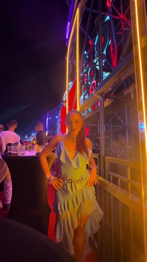 Ali je zato @TeodoRa još više pokidalaa, najzgodnija žena 🤯 #balkan #fyp #musicweek