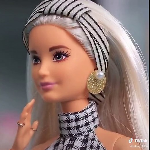 DIY Barbie Fashion Ideas #DIY #Barbie #ideas #fashion #crafts #handmade #lifehacks #fashionideas #DIYBarbie #LaLiLu