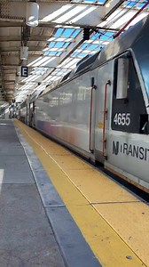 Skip the travel stress—take NJ TRANSIT to Newark Airport! 🚆✈️ Whether you're flying out or welcoming family in, NJ TRANSIT is your ticket to a smoother holiday. Plan your trip now at https://www.njtransit.com/ewr | NJ TRANSIT