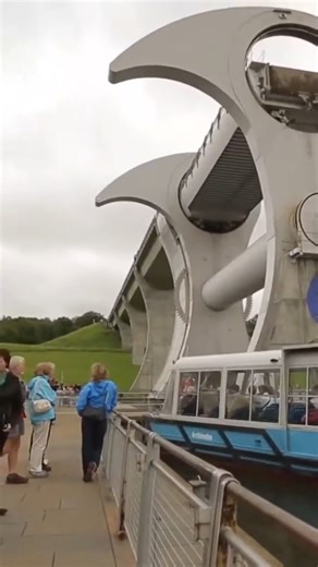 World's Only Rotating Boat Lift — Falkirk Wheel 😮🧐#shorts