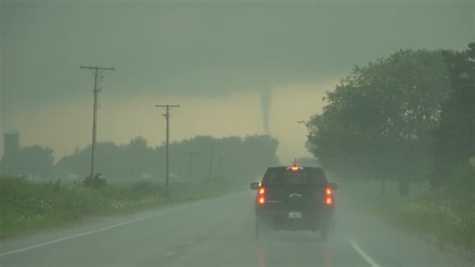 Meteotsunami hit Lake Michigan, caused water to rise 2 feet on beaches