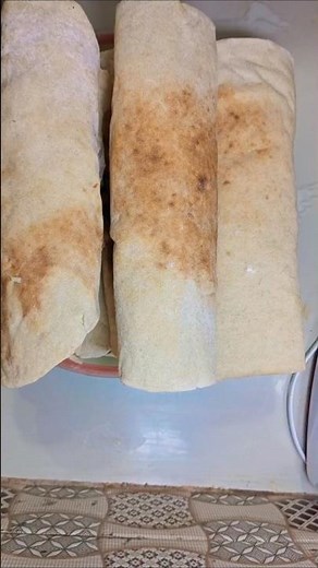 How to wrap shawarma #food #tems #subscribe