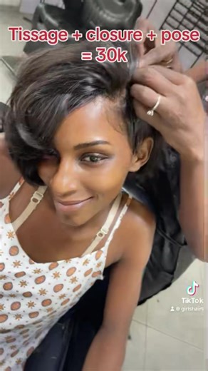 Tissage closure pose = 30 000f Si non, une botte de tissage coûte 25 mille pour vous la faire poser ailleurs. Lalala 074678297, gigi 074759634 Du lundi au dimanche à partir de 8heure | Girl'S HAIR and Nails