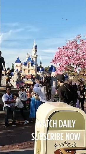 Disneyland 2026 walkthrough with TommyTravelz