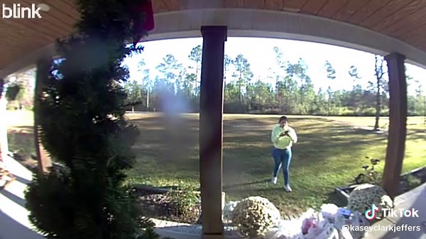 Delivery Driver Steals Toddler's Cowboy Boots