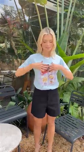 T-SHIRT ESTAMPADA - SATURDAY - AZUL LIGHTNESS