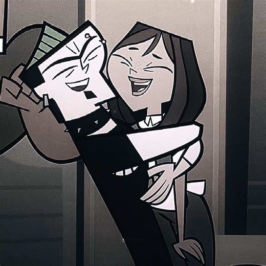 Exploring the Love Story of Duncan and Courtney on Total Drama