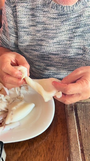 Vidéos de Restaurant la paella (@lapaella79) avec son original - Restaurant la paella