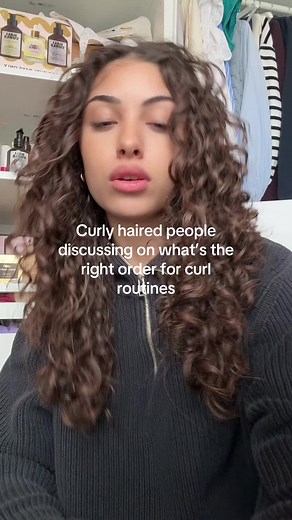 Best Curl Routine Order: Gel or Mousse First?