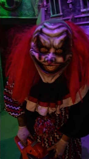 Creepy Clown Surprises in the Haunted Hallway!