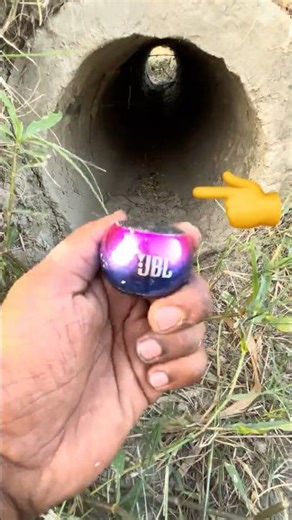 Jbl mini speaker to walk zig-zag into mini bridge