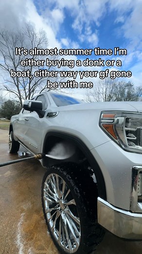 🤷‍♂️🤷‍♂️#viral #blowup #boxchevy #skiboat