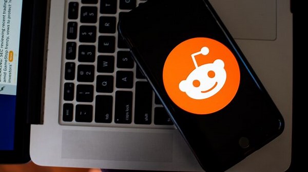 Reddit Launches Long-Awaited IPO With $748M Target