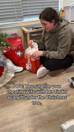 Avery Cole on Instagram: "Christmas morning didn’t go as planned 😬🎄#tinder #cheater #wife #cheating #cheatingwife"