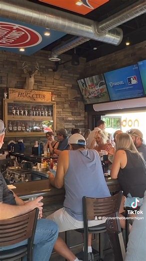 30K views · 328 reactions | Behind the scenes in the #hotpits at the St. Clair River Classic Offshore Powerboat Races 2024  Discover more to 勇懶 in Michigan’s Thumbcoast at bluewater.org #offshorepowerboatrace #puremichigan #thumbcoast #boatrace | Discover The Blue Michigan’s Thumbcoast | Facebook