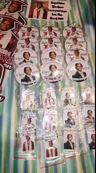 4.7K views · 168 reactions | Deluxe Grad package 12 fans 12 keychains 12 buttons Custom Grad items Inbox to order $110 | Jalesa McRae Official FanPage | Facebook
