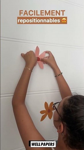 Pose rapide de stickers muraux Wellpapers dans une chambre d'enfant 🤩