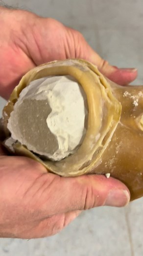 #concrete #sculpture #artistsoftiktok #fyp #art