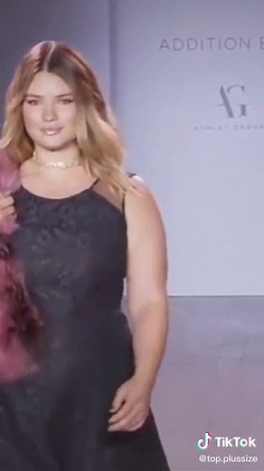 Alisa (@top.plussize) - Plus Size Swimwear Fashion Show Featuring Top Models