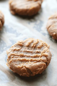 Low Calorie Peanut Butter Cookies - The Diet Chef