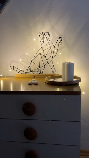 Katerina | DIY on Instagram: "DIY Earring Holder 🐈‍⬛ for cats lover Made of coffee stir sticks #diy#diycrafts#diytutorial#diyblogger#diyblog#diyhomedecor#homedecor#handmadecrafts#handmade#geometricpicture#decor#earringholder"