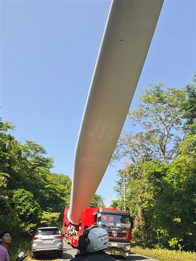 Transporting a Windmill Blade