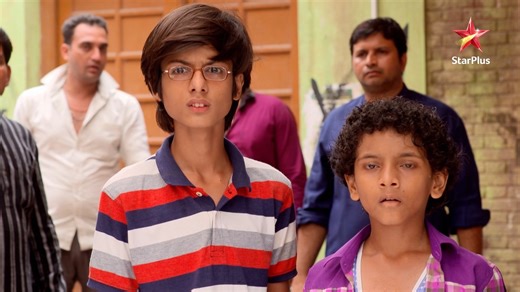 Durga ke bure waqt mein Prince ne chhoda uska saath! Aakhir kaise hua Prince Durga ke khilaaf? Iss Dilchasp Kahani ko Jaanne ke liye dekhiye #MeriDurga! #starplusoriginal #meridurga #durga #paraskalnawat #sanjayahlawata #vickyahuja #bansi #acerunner #dreams #dreamchaser #passion #love #circumstances #entertainment #trending #trends #viral #show #episode #explore #classics #oldshow #facebookpost #facebook | StarPlus