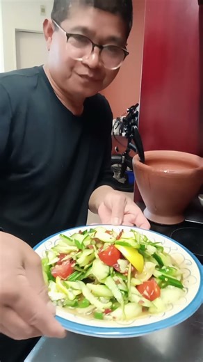cucumber salad Thai style