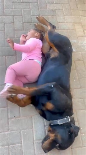 Snuggle buddies for life💥🥰❤️ | Thembeka Makhele