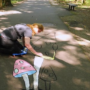 17K views · 40 reactions | Confusing 3D Street Art Thanks for watching! Please be aware that this video is for entertainment purposes only and techniques shown should not be attempted at home! | No Way | Facebook