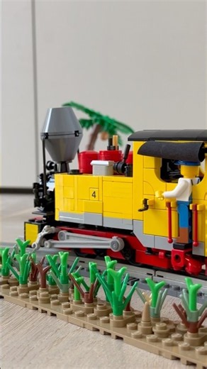 One of my favourite LEGO trains I’ve made!