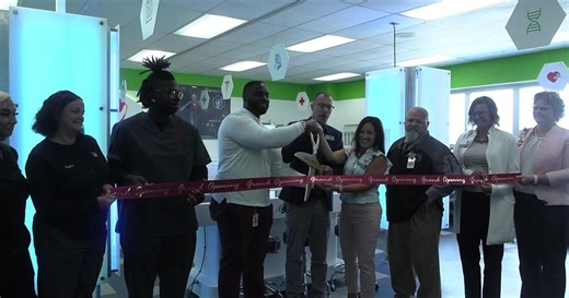 Lima Senior introduces virtual dissection table through Mercy Health partnership