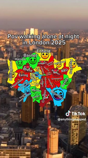 Exploring London's Unique Neighborhoods: Camden and Islington