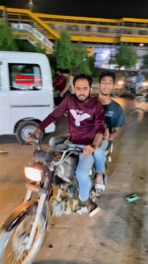 Asa Dost Kes Kes ka Pas ha #reelsvideoシ #funnyreelsvideo #bikechori #Dukandar #interview # | Iqbal Khan