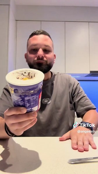 AngeEats (@angeeats) - Cadbury Crème Egg Liquid Core Ice Cream Recipe