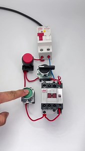 Switch pulse and self-locking circuit by selector switch . . . . . #Electronicsproject #electronicsbasic #powersupply #power #powerelectronics #powerengineering #powerforlife #electricalengineering #electricalengineer #electrician #electricianproblems #electricianstools #electricalshacks #electricianlife #electricity #electriclightorchestra #electrical #electricfamily #electricalwork #electriclongboard #electricalsky #electricians #electricianslibrary #electricianlife #engineeringlife #electrica