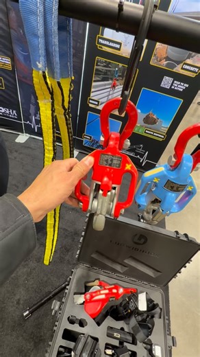 Kiefer Limeback on Instagram: "Streamline your lifts - These remote control lifting eyes from @oth_quick_release_hooks allow you to release a load with the push of a button. - I know what youre thinking, but it will only release when unloaded (slack in line) and there is two stage button sequence to release the hook. - They come in 2 and 5 ton models and you can pair as many as you need to the controller, in groups based on colour"