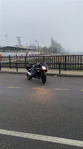 2017 Yamaha YZF R125 Review and Features