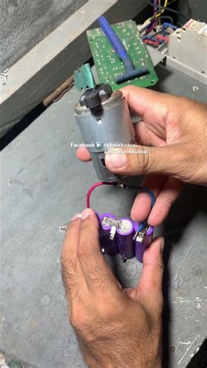 Testing dinamo with battery 4 cell👍 #elektronik