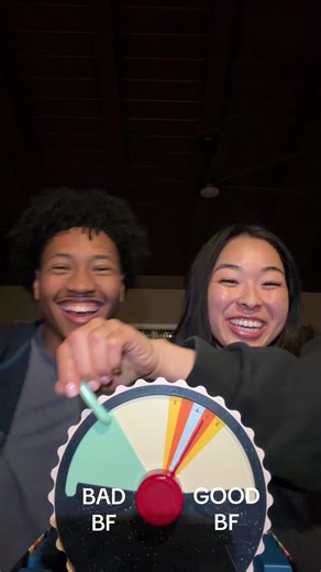 Exploring the Wavelength Game: Couples Challenge