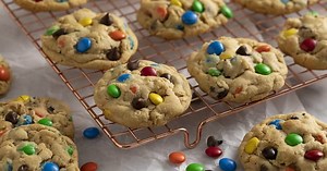Monster Cookies