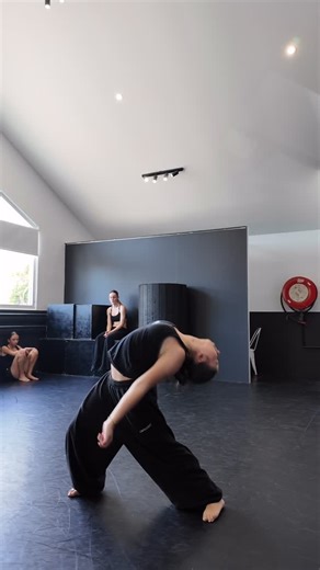 Studio A • Dance Studio + More on Instagram: "🙌🙌🙌 Choreography: @eg_choreography Dancers: @tylah.dance07 @zoetsangs @anabelle.dance #studioamenai"