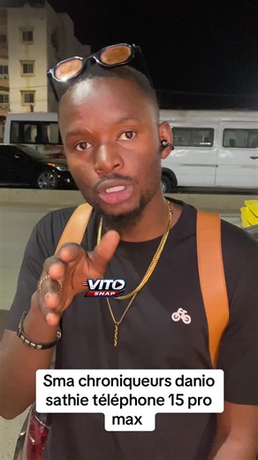 Sma chroniqueurs Danio Sathie téléphone 15 Pro Max - Wally Seck Viral
