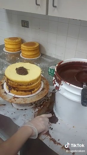 Been in the deli making cakes. So I've been too busy to do a lot of art. Make these every day here. #cakedecorating #cake #cakes #cakevideo