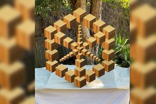 Mind-bending optical illusion showing stack of cubes leaves viewers confused