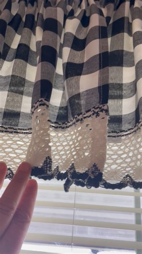 Watch Buffalo check valance to add style to your windows on Amazon Live