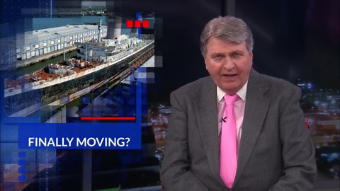 SS United States begins journey to Gulf Coast