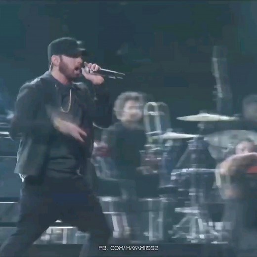 5.1K views · 256 reactions | Eminem - Lose Yourself (Live at Oscars 2020) Explicit, UltraHD / 4K Version | Ｍ ａ ｙ ａ Ｍ Ｉ | Facebook